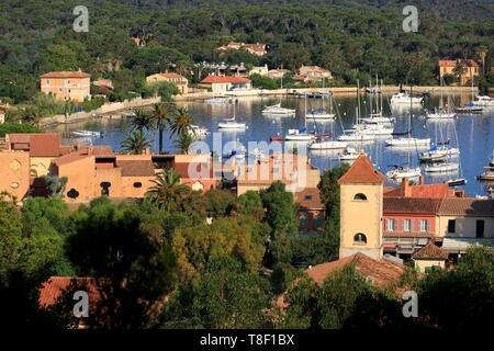France, Var, Hyeres Islands, Porquerolles Island, Port Cros National Park, Porquerolles village, the port Stock Photo