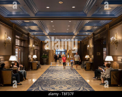 hotel lobby inside chateau frontenac quebec city canada Stock Photo - Alamy