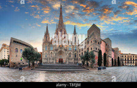 Cathedral of the Holy Cross and Saint Eulalia at sunset in Barcelona, Spain Stock Photo