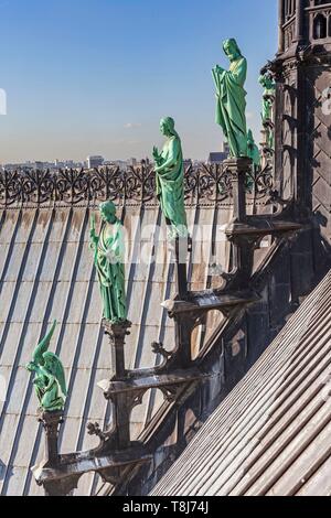 France, Paris, zone listed as World Heritage by UNESCO, Notre-Dame cathedral on the City island, statues of the Apostles Stock Photo