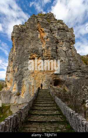 The stone bridge known as 'Kokkoris' or 'Noutsios' bridge, Zagori region, Ioannina, Epirus, Greece, Europe. Stock Photo