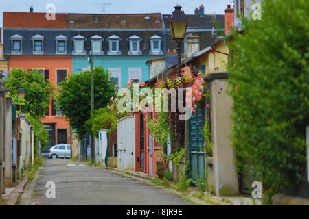 France, Haut Rhin, Mulhouse, the Manifest City, former working city managed by the Mulhouse Society of Workers' Towns (SOMCO) Stock Photo