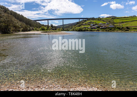 Rio Esva, Playa de Cueva, and A8 viaducto de Canero, Cueva, Asturias, Spain  Stock Photo - Alamy