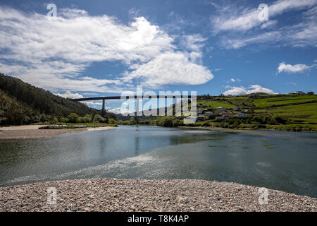 Rio Esva, Playa de Cueva, and A8 viaducto de Canero, Cueva, Asturias, Spain  Stock Photo - Alamy