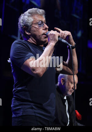 May 13, 2019 - New York City, New York, U.S. - Vocalist ROGER DALTREY and PETE TOWNSHEND from the rock band, THE WHO, perform during their  'Moving On!' Tour at Madison Square Garden. (Credit Image: © Nancy Kaszerman/ZUMA Wire) Stock Photo
