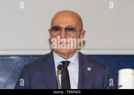 Arrigo Sacchi, guest during the XXXII Turin International Book Fair at Lingotto Fiere on May 13, 2019 in Turin, Italy. (Photo by Antonio Polia / Pacific Press) Stock Photo