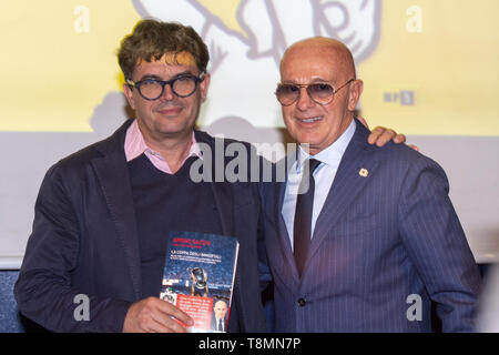 Luca Ussia,Arrigo Sacchi, guest during the XXXII Turin International Book Fair at Lingotto Fiere on May 13, 2019 in Turin, Italy. (Photo by Antonio Polia / Pacific Press) Stock Photo