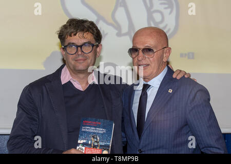 Turin, Italy. 13th May, 2019. Luca Ussia, Arrigo Sacchi, guest during the XXXII Turin International Book Fair at Lingotto Fiere on May 13, 2019 in Turin, Italy. Credit: Antonio Polia/Pacific Press/Alamy Live News Stock Photo