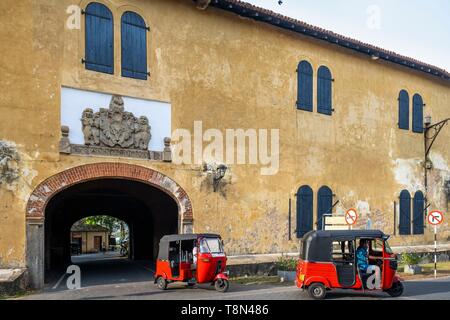 Sri Lanka, Southern province, Galle, Galle Fort or Dutch Fort listed as World Heritage by UNESCO, National Maritime Museum housed in the old Dutch East India Company Warehouse and Old Gate of the fort Stock Photo