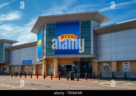 Smyths toy store at Ravenglass Retail Park, St Helens, Merseyside, uk Stock Photo