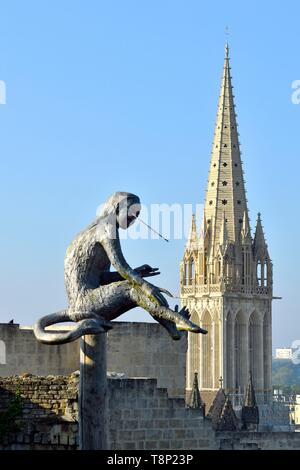 France, Calvados, Caen, the castle of William the Conqueror, Ducal Palace and Saint Pierre church in the background, The sculpture park of the castle at the Fine arts museum Stock Photo