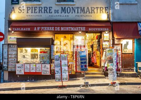 montmartre paris souvenir france alamy butte