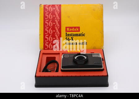 1972-1975 Kodak Instamatic Camera in original packaging outer box