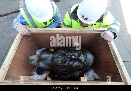 The head of the bronze statue of William Wallace which is being returned to the National Monument in Stirling after undergoing vital restoration work. Stock Photo