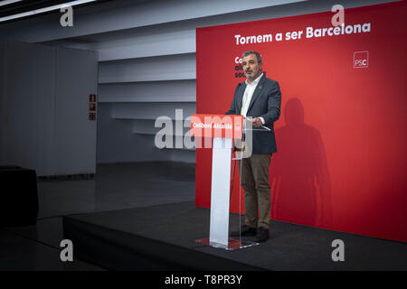 Barcelona, Catalonia, Spain. 14th May, 2019. Jaume Collboni, is seen speaking during the presentation.Jaume Collboni, candidate for the Barcelona City Council for the Socialist Party of Catalonia (PSC) presented his initiative ''Barcelona Economy 2030'' at the HUB Barcelona Museum of Design. Jaume Collboni was supported in his speech by the Minister of Industry, Commerce and Tourism, Reyes Maroto and the current councilman and number four of the PSC candidacy Montserrat BallarÃ-n. Credit: Paco Freire/SOPA Images/ZUMA Wire/Alamy Live News Stock Photo
