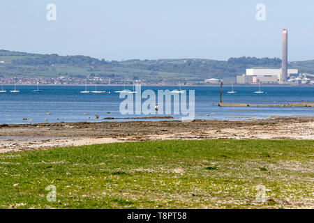 Belfast Lough, Holywood, County Down, Northern, Ireland. 14th May, 2019. UK weather - a warm sunny day at the coast with blue sky over Belfast Lough. Credit: David Hunter/Alamy Live News Stock Photo