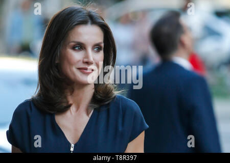 Madrid, Spain. 14th May, 2019. Queen Letizia of Spain attends the Final of the scientific monologue contest 'FameLab Spain 2019' at Gran Maestre Theatre on May 14, 2019 in Madrid, Spain. Credit: Jimmy Olsen/Media Punch ***No Spain***/Alamy Live News Stock Photo