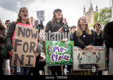 Women’s Pro-Choice groups including Sister Supporter, Abortion Rights UK and Doctors for Choice UK oppose anti-abortionist protesters in Westminster.