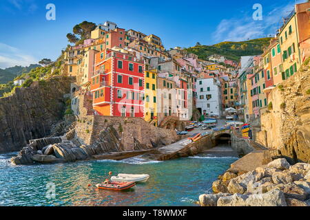 Riomaggiore, Riviera de Levanto, Cinque Terre, Liguria, Italy Stock Photo