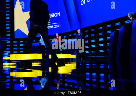 Brussels, Belgium. 15th May, 2019. The candidates to the presidency of the Commission pose on stage prior to a debate at the European Parliament. Credit: ALEXANDROS MICHAILIDIS/Alamy Live News Stock Photo