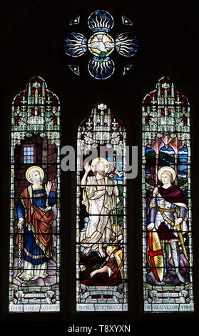 Stained glass window war memorial church of Saint Peter, Milton Lilbourne, by Jones and Willis 1919, Saint Peter, Jesus Christ, Saint George Stock Photo