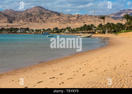 View to coastline of Red sea, sunset, Dahab, Egypt Stock Photo