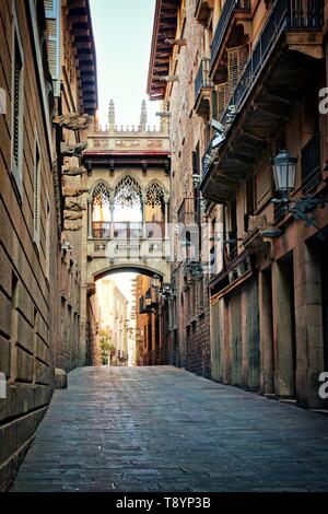 Historic covered bridge in the Gothic Quarter of old Barcelona, Spain Stock Photo