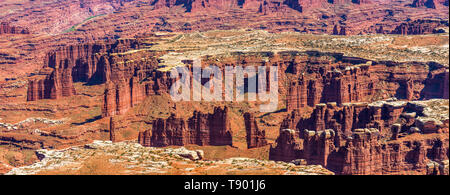 Red Canyon - A close-up overview of a steep red sandstone canyon carved by Colorado River in Canyonlands National Park,  Utah, USA. Stock Photo