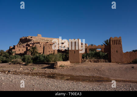 Amazing view on the front gate of Kasbah Ait Ben Haddou near Ouarzazate in the Atlas Mountains of Morocco. Stock Photo