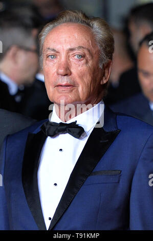 Cannes, Germany. 15th May, 2019. Udo Kier attends the screening of 'Bacurau' during the 72nd annual Cannes Film Festival at Palais des Festivals. | usage worldwide Credit: dpa/Alamy Live News Stock Photo