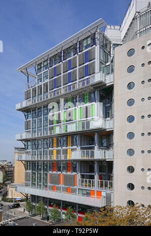 The new Cancer Centre building at Guys Hospital, London, designed by Rogers Stirk and Harbour. Stock Photo