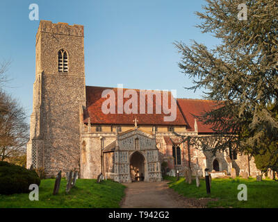 St. Mary's Church in the village of Huntingfield Stock Photo