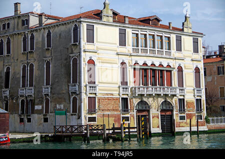 Venice, Italy, the Palazzo Malipiero Cappello, which fronts the Grand Canal & faces Campo San Samuele, and has a garden. Stock Photo