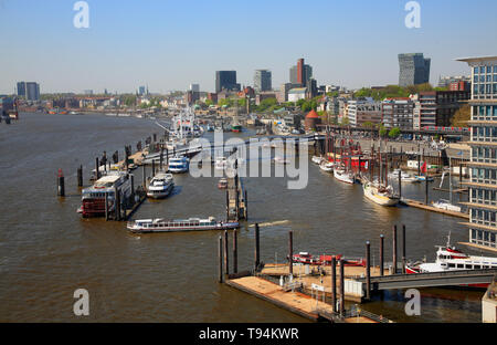 View from Elbphilharmonie over river Elbe und the nharbour, Hamburg, Germany, Europe Stock Photo