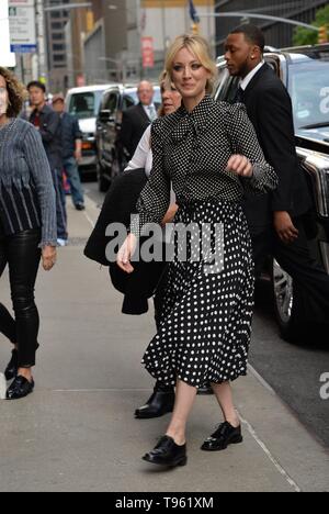 Kaley Cuoco at talk show appearance for The Cast of BIG BANG THEORY at ...