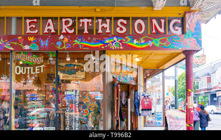 San Francisco, CA, USA, October 2016: Exterior of the Earthsong vintage clothing store in Haight-Ashbury on Haight Street in San Francisco, CA Stock Photo