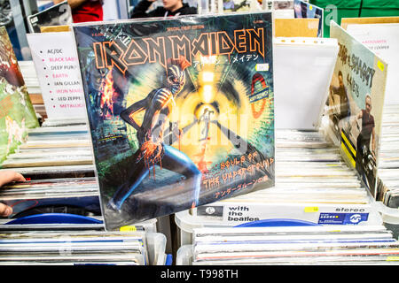 Iron Maiden Killers - Vintage vinyl album cover Stock Photo - Alamy