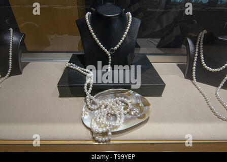 MALLORCA, SPAIN - MAY 16, 2019: Pearls in many shapes and sizes at factory outlet on May 16, 2019 in Porto Cristo, Mallorca, Spain. Stock Photo