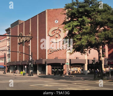 Binghamton, New York, USA. March 21, 2019. Boscov's Department Store and Court Street in downtown Binghamton, NY Stock Photo