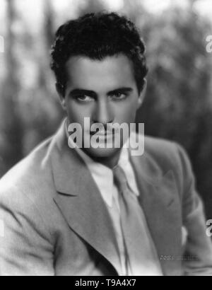 GILBERT ROLAND 1929 Portrait by JOHN MIEHLE United Artists Stock Photo