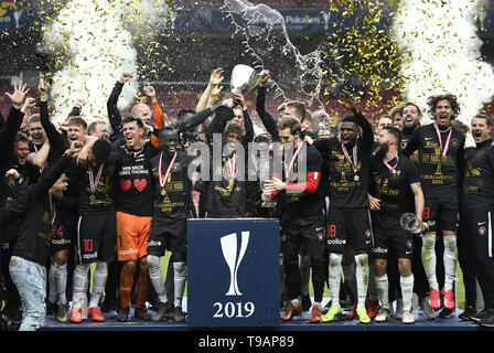 Copenhagen, Denmark. 17th May, 2019. FC Midtjylland win the soccer Cup Final after extended time and penalty shootout against Brondby IF in Telia Parken, Copenhagen, Denmark. Credit: Lars Moeller/ZUMA Wire/Alamy Live News Stock Photo