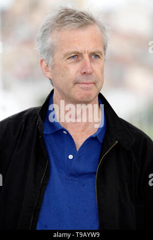 Cannes, France. 18th May, 2019. Bruno Dumont at the 'Jeanne' photocall during the 72nd Cannes Film Festival at the Palais des Festivals on May 18, 2019 in Cannes, France Credit: Geisler-Fotopress GmbH/Alamy Live News Stock Photo