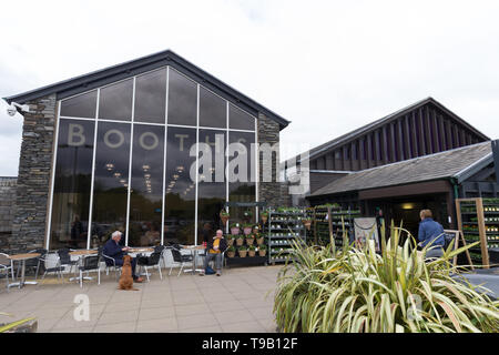 Windermere, Cumbria, UK. 18th May 2019. Booths supermarket Windermere village .A cash machine has been damged by explosives The manager of Booths in Windermere said he believed thieves used explosives to free the ATM from its fitting. Cumbria Police said the machine was taken at about 01:30 BST.Section of supermarket that backed the cash machine is still closed.Credit .Gordon Shoosmith Alamy News Live Credit: Gordon Shoosmith/Alamy Live News Stock Photo