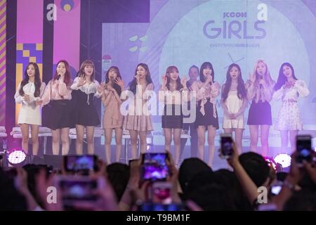 May 18, 2019 - Chiba, Japan - Members of the South Korean-Chinese girl group WJSN attend the KCON 2019 Japan at Makuhari Messe Convention Center. The KCON aims to promote South Korea's culture including K-Pop, fashion, food, and tv shows in Japan. The culture festival is held from May 17 to 19. (Credit Image: © Rodrigo Reyes Marin/ZUMA Wire) Stock Photo