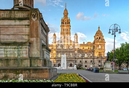 Glasgow City Chambers and George Square in Glasgow, Scotland Stock Photo