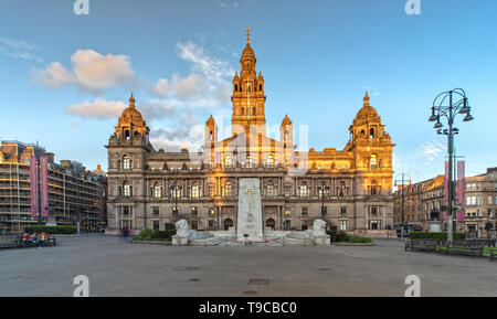Glasgow City Chambers and George Square in Glasgow, Scotland Stock Photo