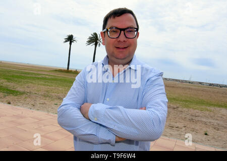 El Vendrell, Tarragona, Spain. 18th May, 2019. Joan Maria Diu, candidate from the political group ''Convergents'' for the mayor of El Vendrell Tarragona, Spain. Credit: Ramon Costa/SOPA Images/ZUMA Wire/Alamy Live News Stock Photo