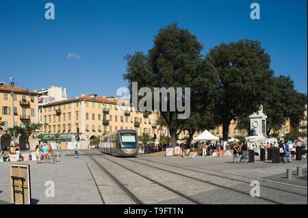 Nizza, Gallieni, moderne Straßenbahn - Nice, Gallieni, Modern Tramway Stock Photo