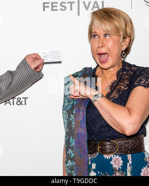 New York, NY - April 28, 2019: US actress and voice of 'Lisa Simpson' Yeardley Smith attends 'The Simpsons' 30th Anniversary celebration during the 20 Stock Photo