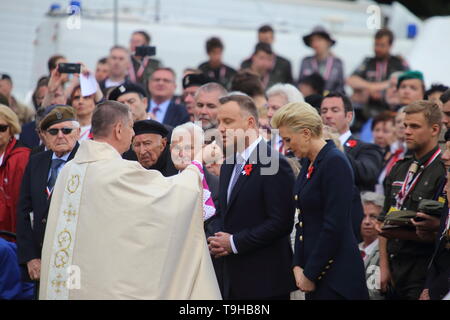 Cassino, Italy - May 18, 2019: Polish President Andrzej Duda and his wife participate in the cerminia for the 75th anniversary of the Battle of Montecassino in the Polish military cemetery Stock Photo